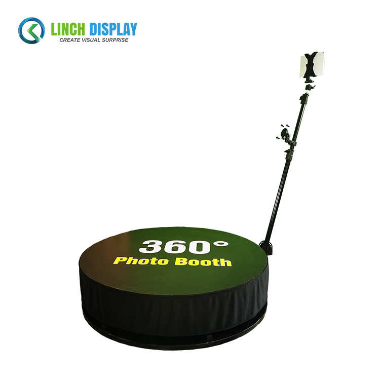 360 Photo Booth w/ Attendant
